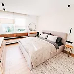 Grosses Apartment, Top-lage, & Berge, Sauna