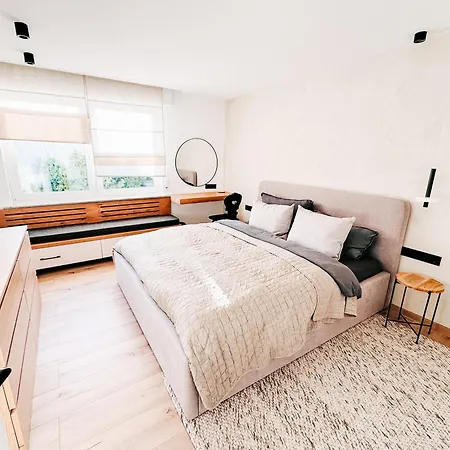 Brandneues Apartment, Top-lage, & Berge, Sauna