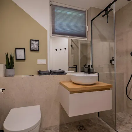Brandneues Apartment, Top-lage, & Berge, Sauna Apartment *